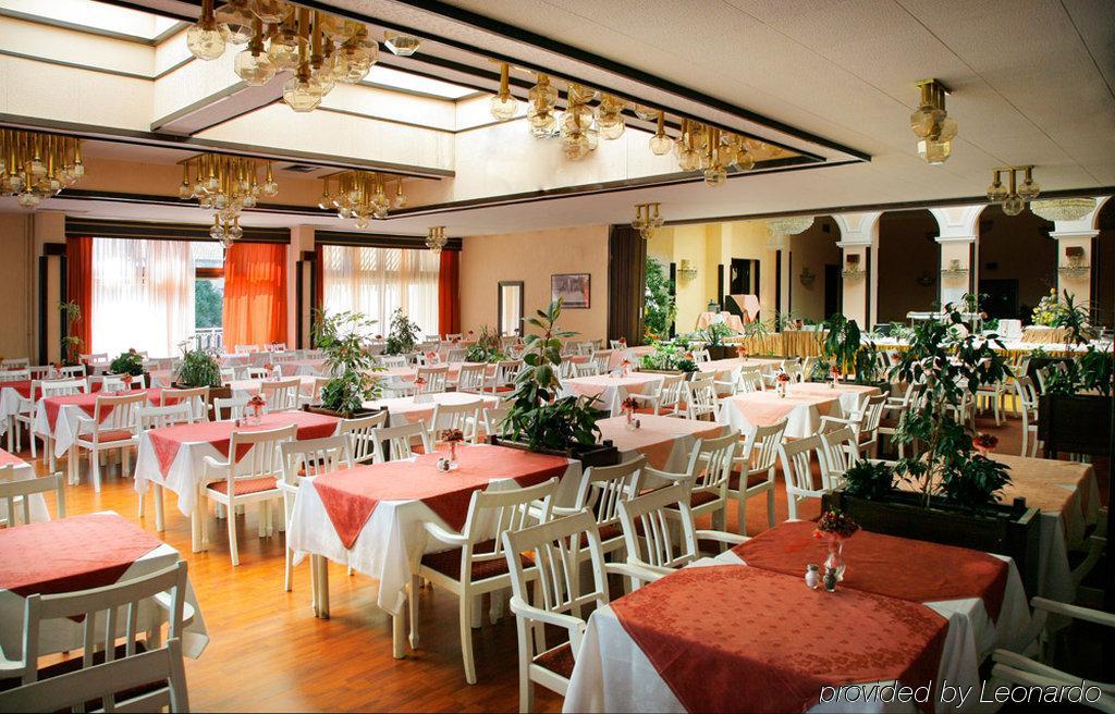 Hotel Opatija Nhà hàng bức ảnh
