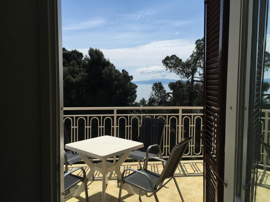Hotel Opatija Ngoại thất bức ảnh