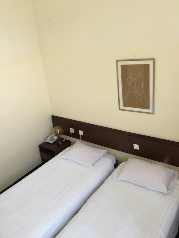 Hotel Opatija Ngoại thất bức ảnh